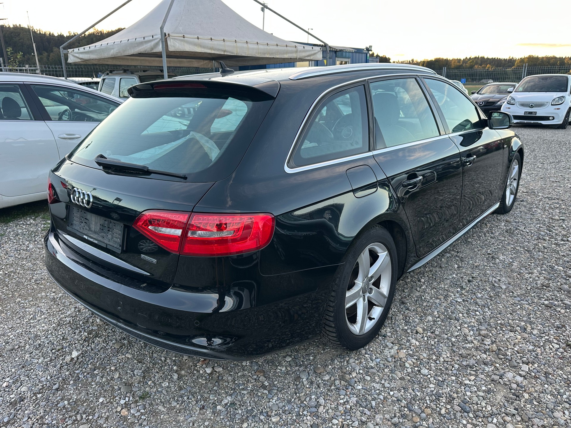 AUDI A4 Avant 2.0 TDI quattro S-tronic-image-3
