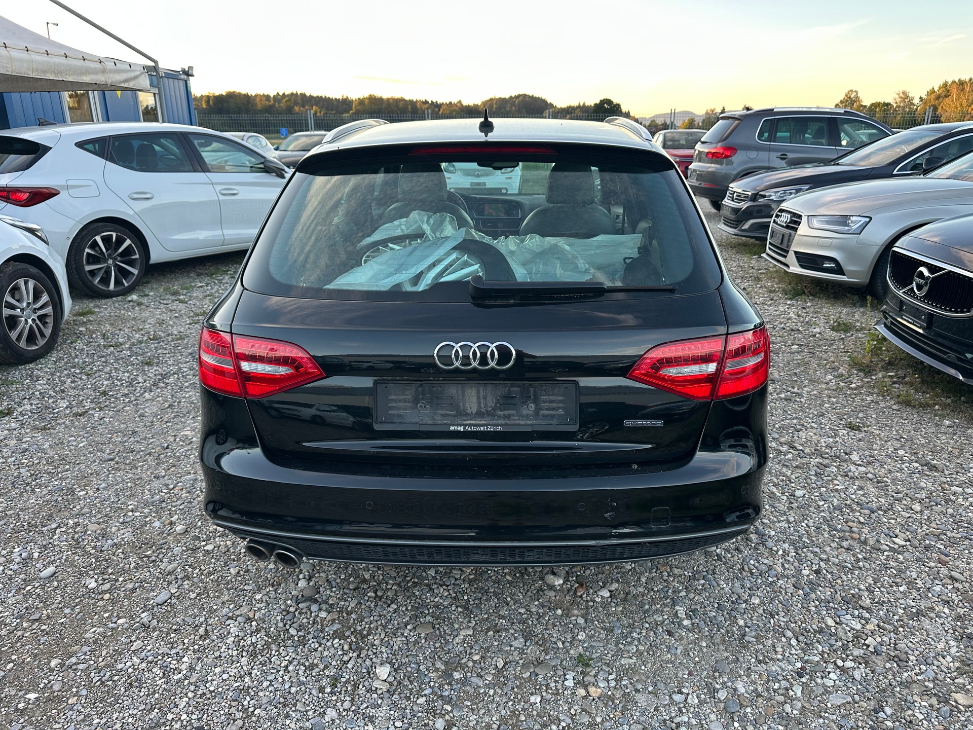 AUDI A4 Avant 2.0 TDI quattro S-tronic-image-4