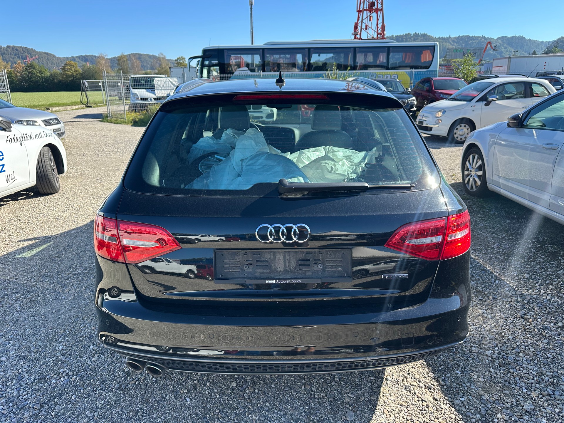 AUDI A4 Avant 2.0 TDI quattro S-tronic-image-4