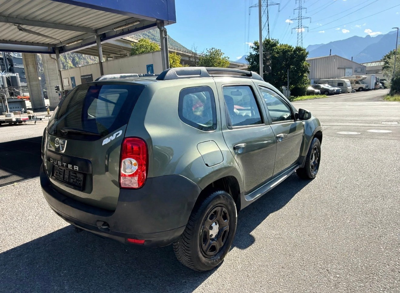 DACIA Duster 1.6 Lauréate 4x4-image-3