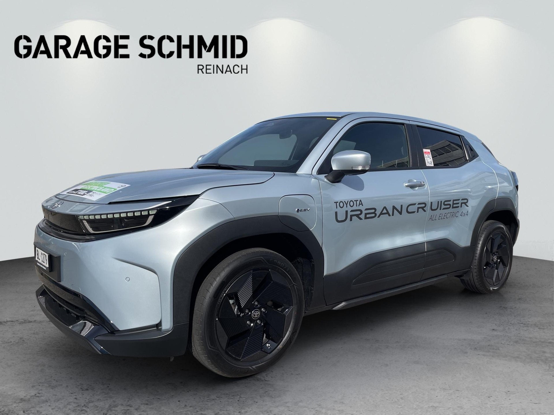 TOYOTA Urban Cruiser Trend AWD-showroom-element-2