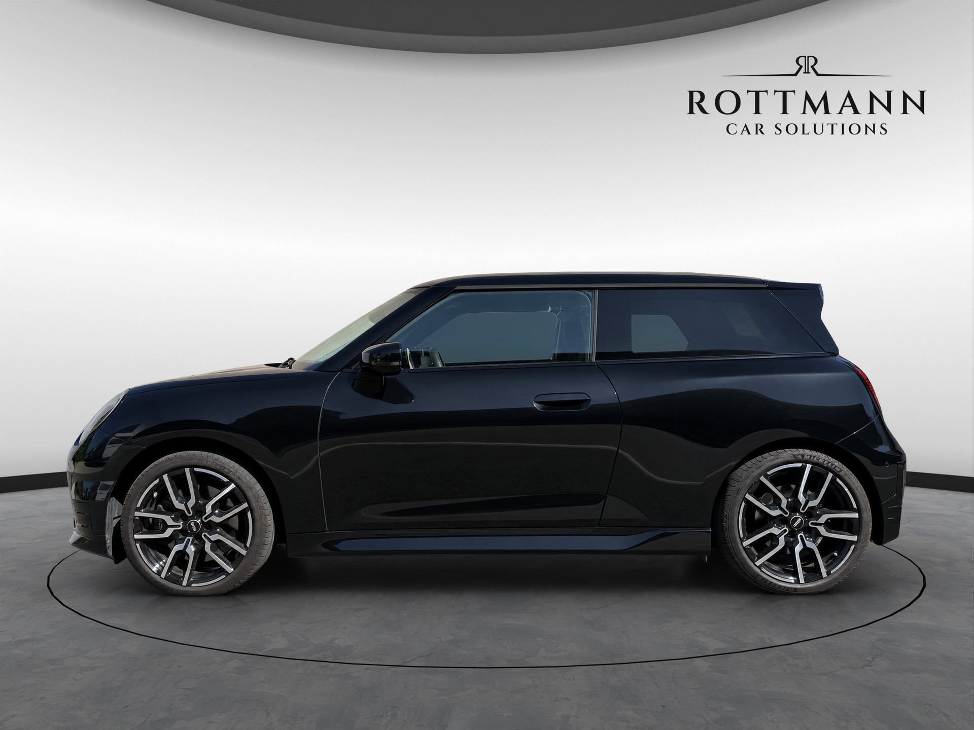MINI Cooper SE JCW-image-0