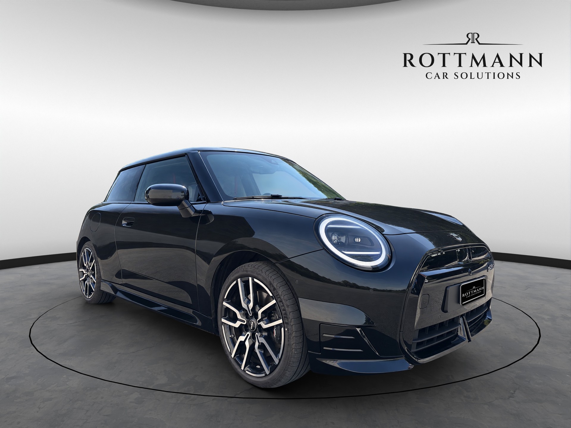 MINI Cooper SE JCW-image-3