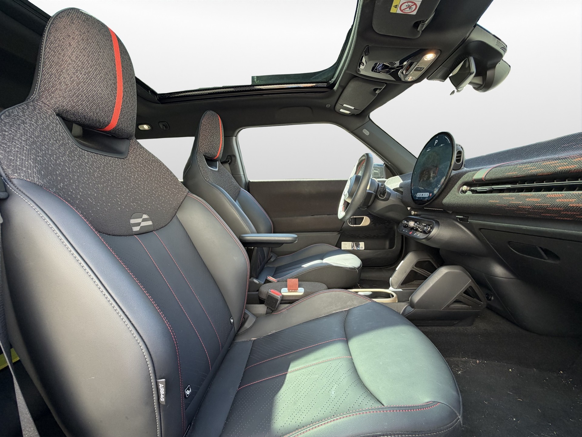 MINI Cooper SE JCW-image-9
