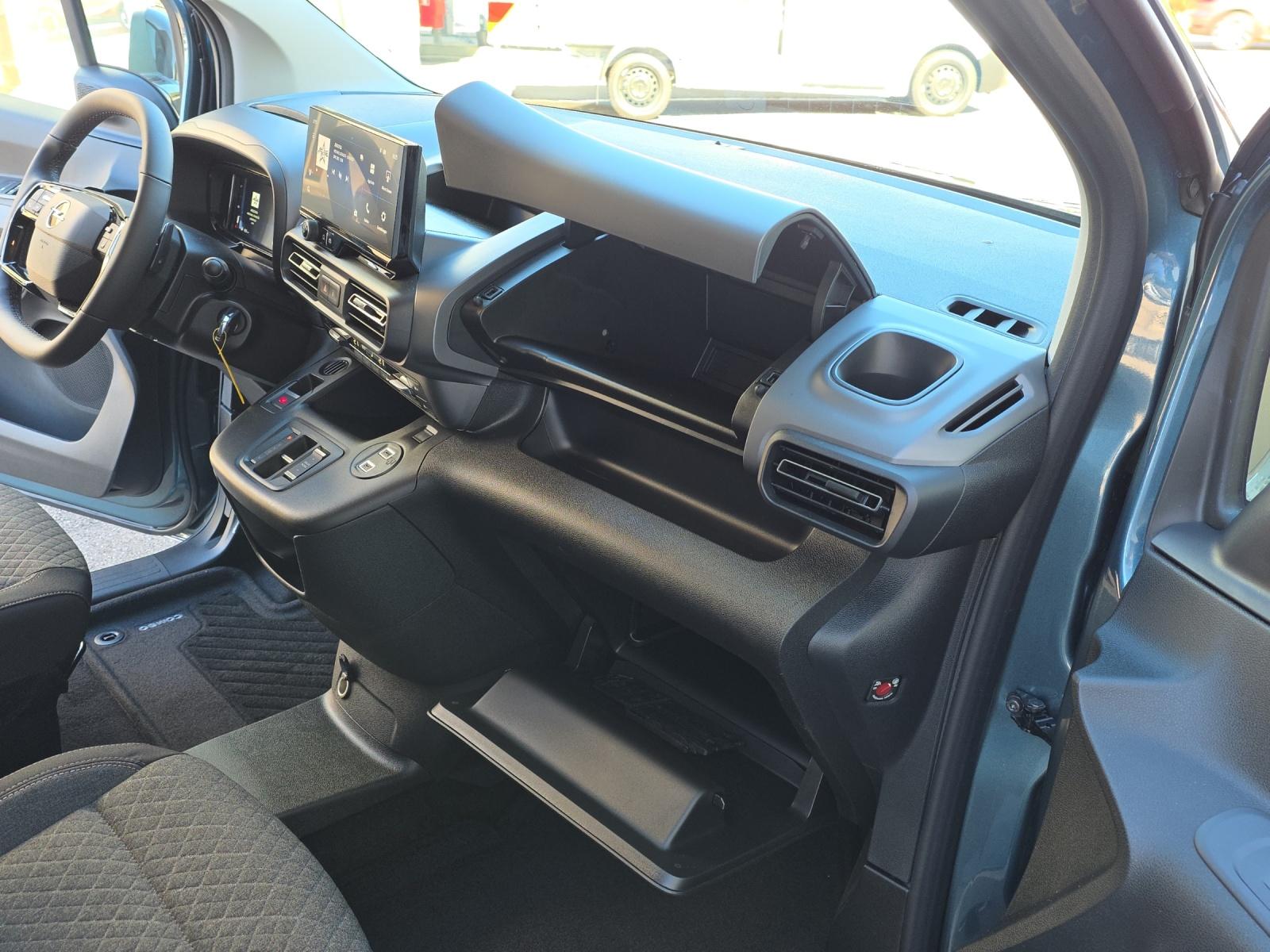 OPEL Combo 1.5 D Viva S/S-image-26