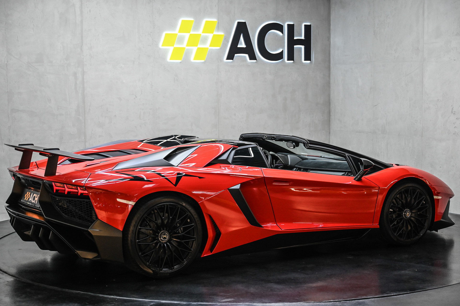 LAMBORGHINI Aventador SV Roadster LP 750-4 E-Gear 1 of 500-image-15