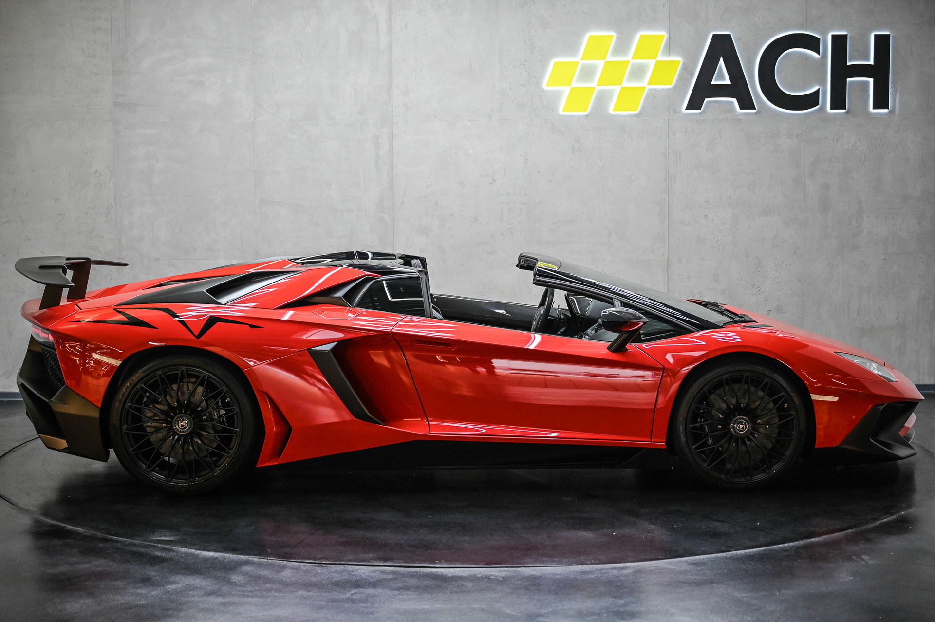 LAMBORGHINI Aventador SV Roadster LP 750-4 E-Gear 1 of 500-image-16