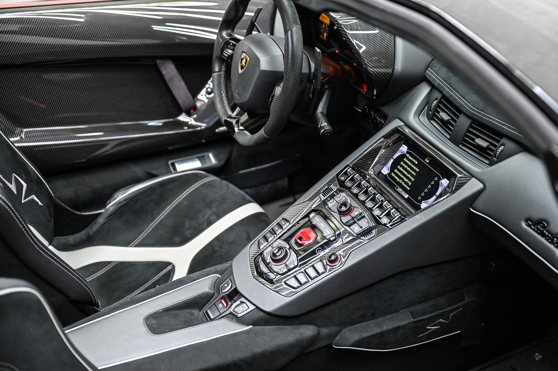 LAMBORGHINI Aventador SV Roadster LP 750-4 E-Gear 1 of 500-image-41