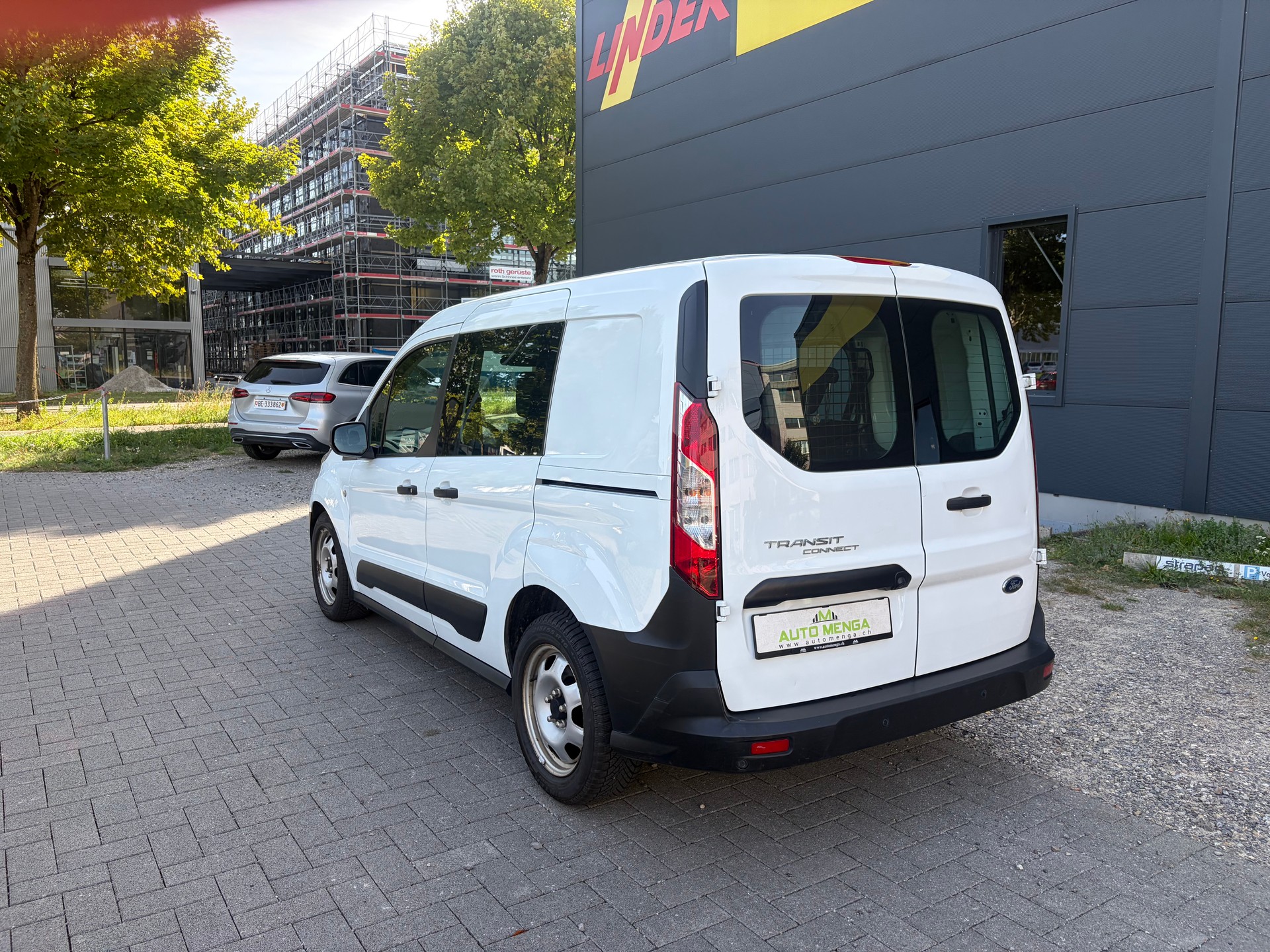 FORD Transit Connect Van T220 DCIV 1.5 EcoBlue Ambiente-image-6