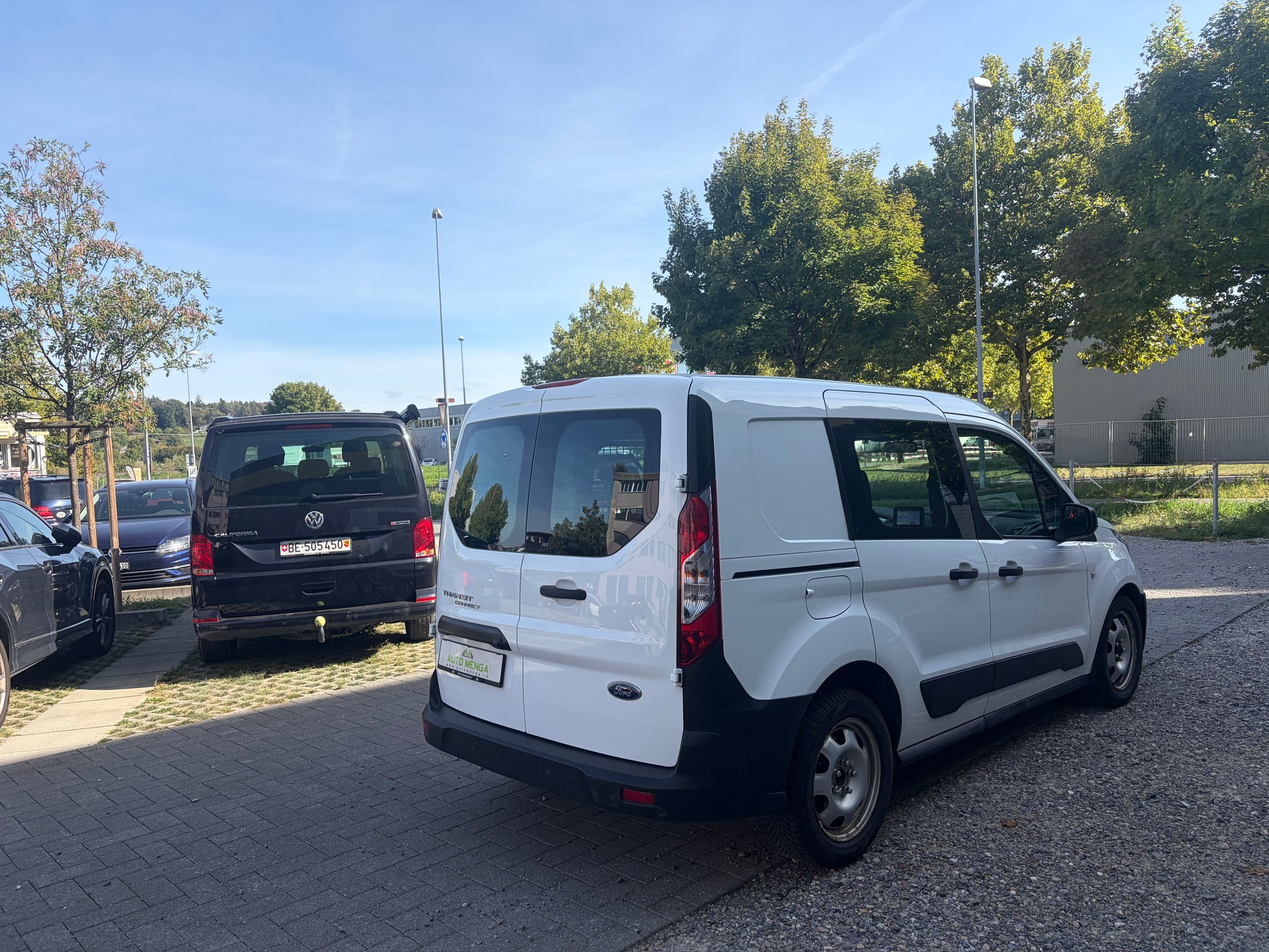 FORD Transit Connect Van T220 DCIV 1.5 EcoBlue Ambiente-image-4