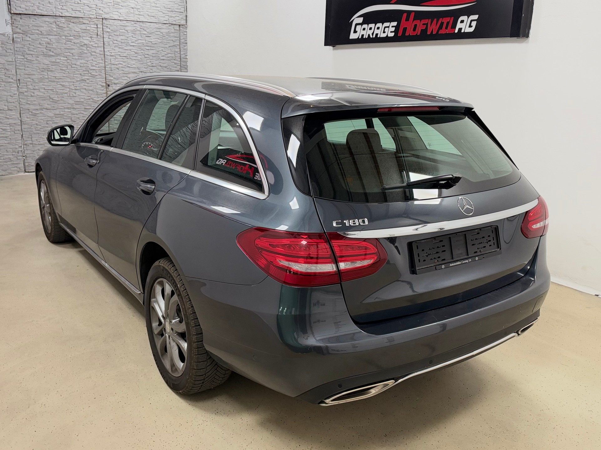MERCEDES-BENZ C 180 Avantgarde 7G-Tronic-image-16
