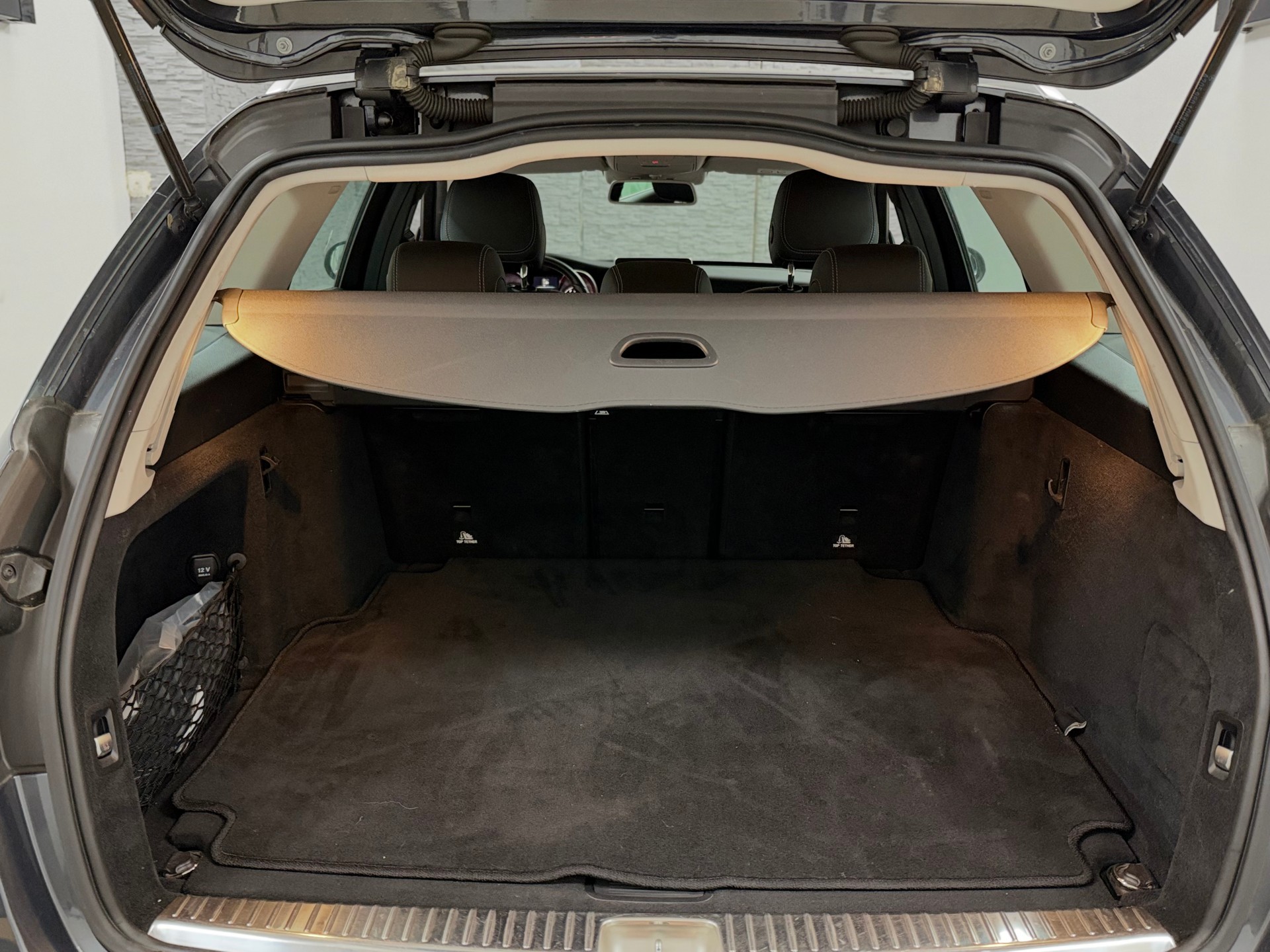 MERCEDES-BENZ C 180 Avantgarde 7G-Tronic-image-10