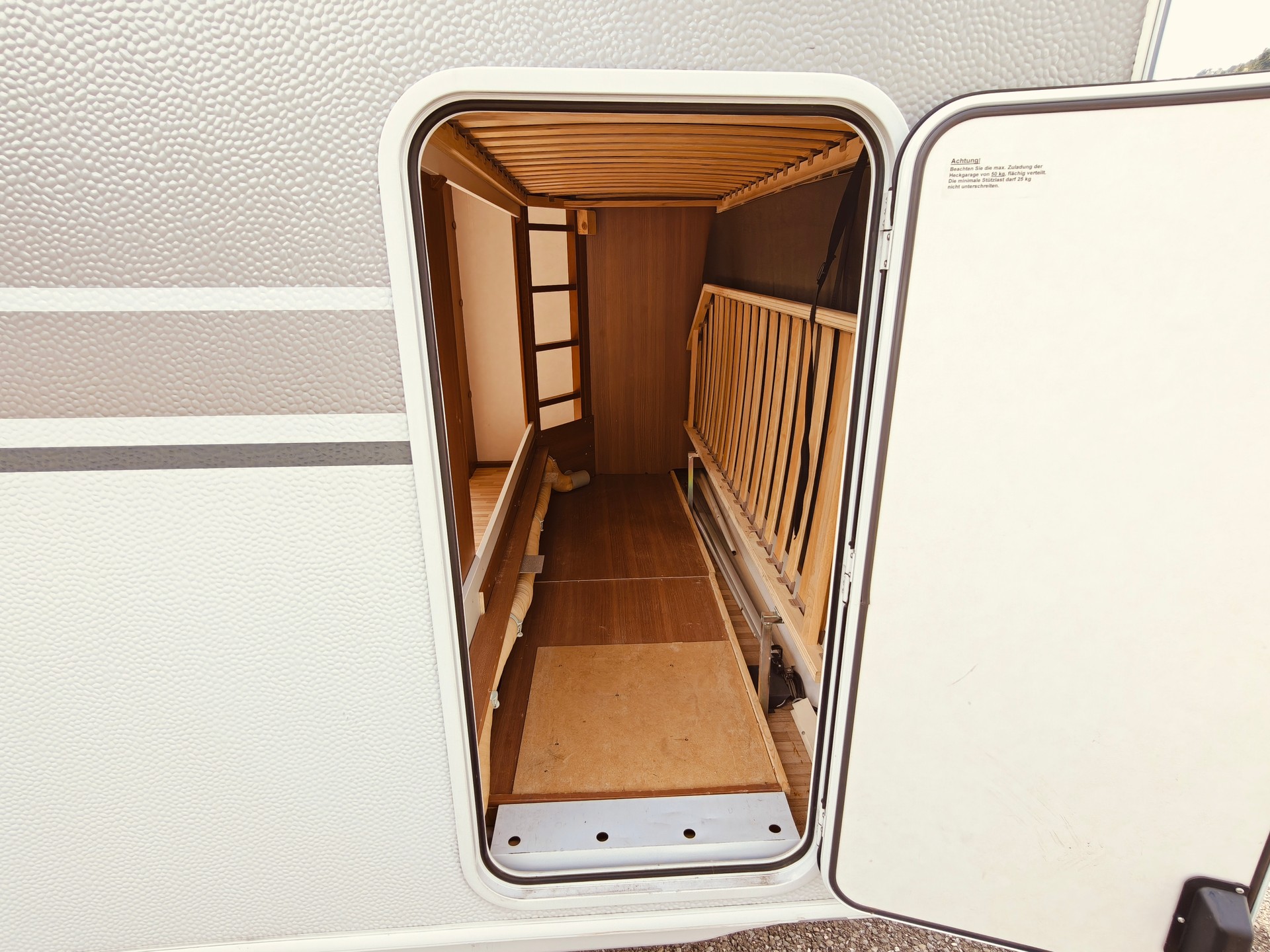 LMC VIVO 522 K -- Stockbett -- Mover -- Markise -- Veloträger-image-7