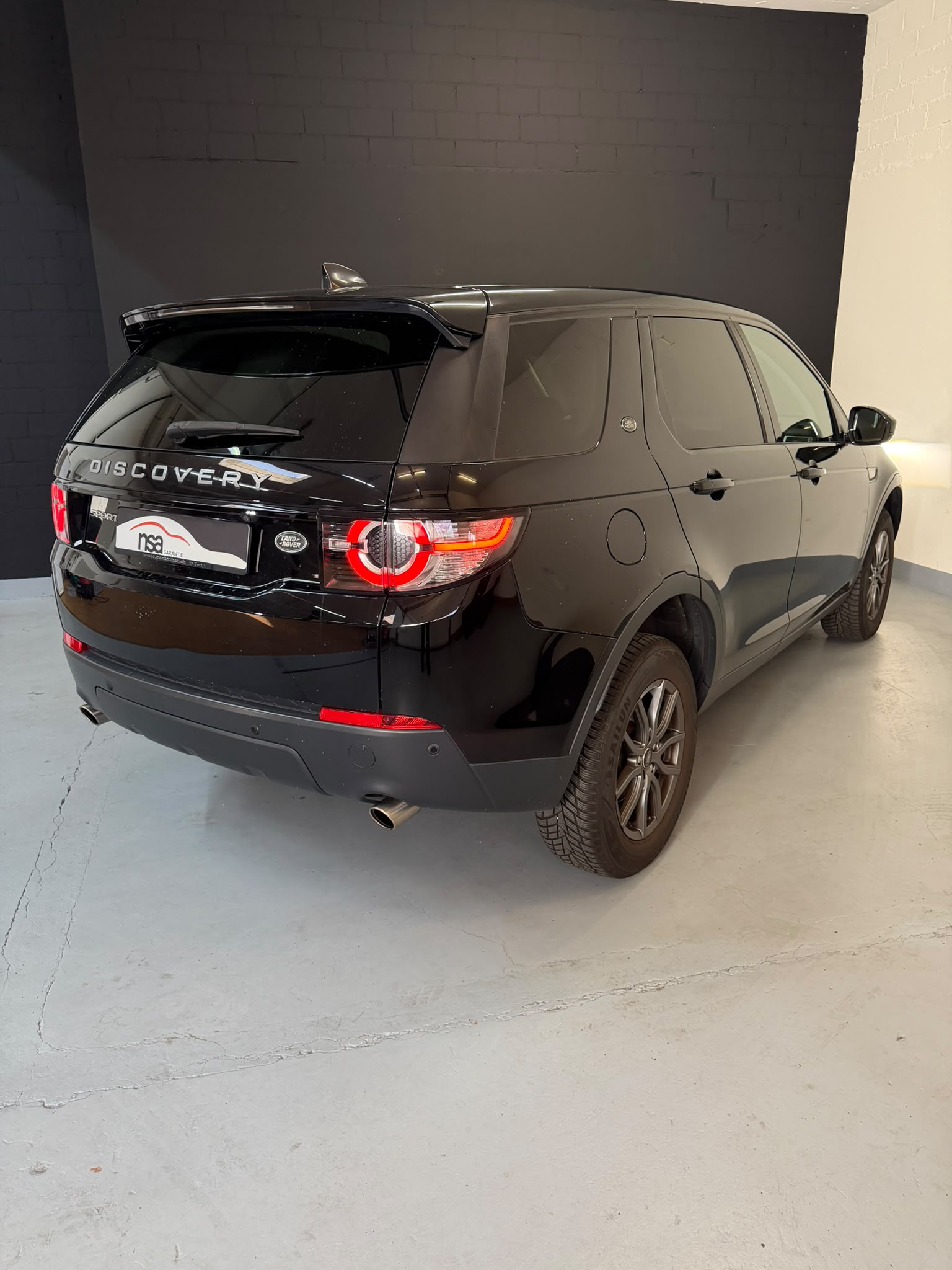 LAND ROVER Discovery Sport 2.0 TD4 HSE Luxury AT9-image-6