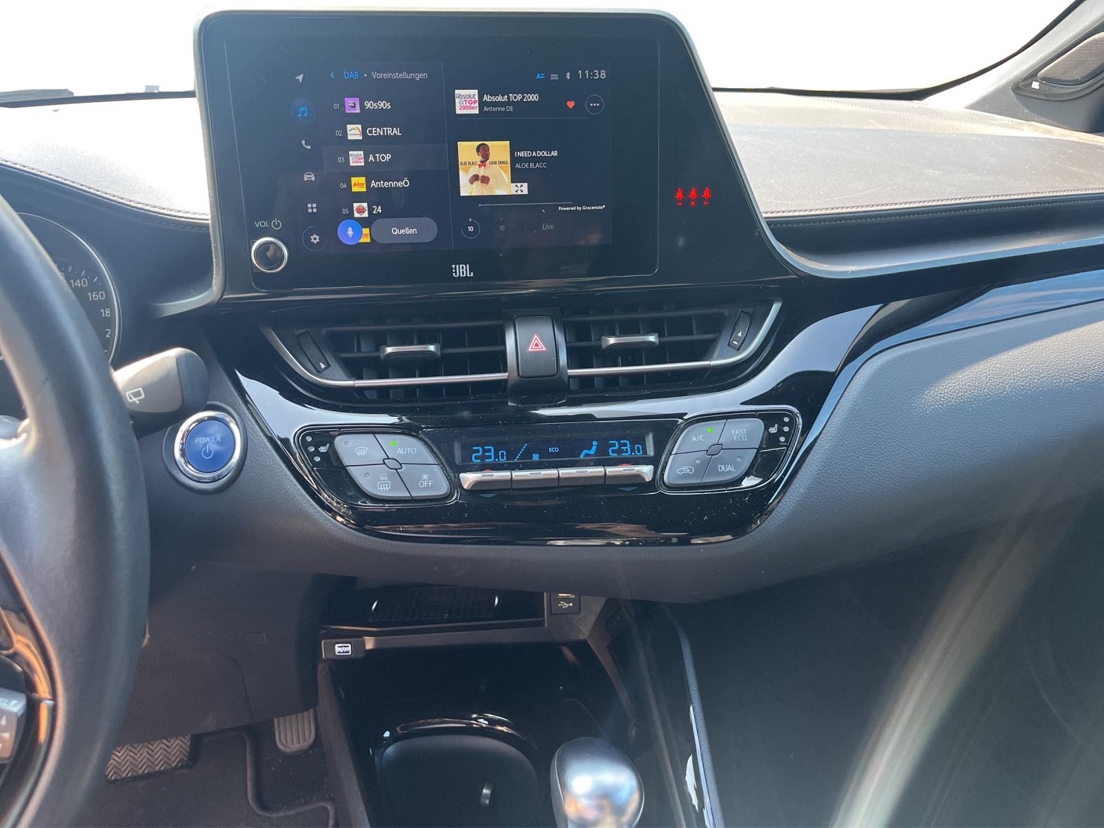 TOYOTA C-HR 2.0 VVTi HSD Move-image-8