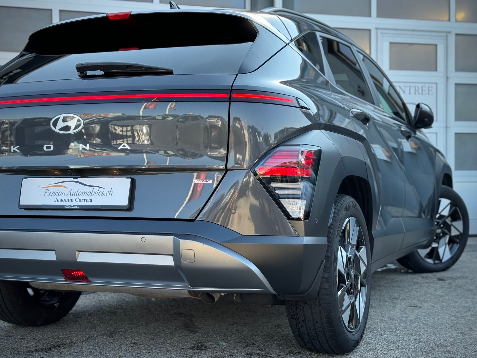 HYUNDAI Kona 1.6 T-GDi Amplia 4WD DCT - Véhicule Suisse (CH)-image-5