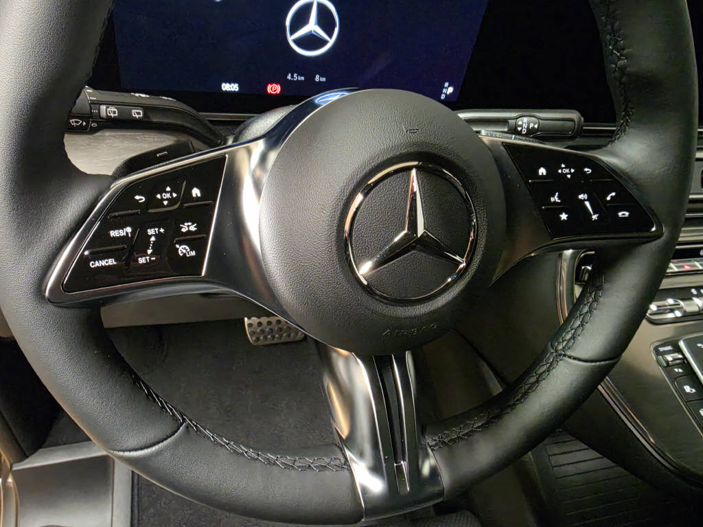 MERCEDES-BENZ V 300 d 4Matic Swiss Edition lang-image-8