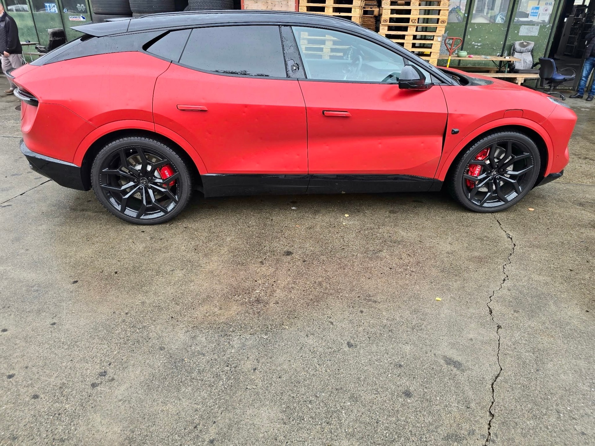 LOTUS Eletre 112kWh S-image-4