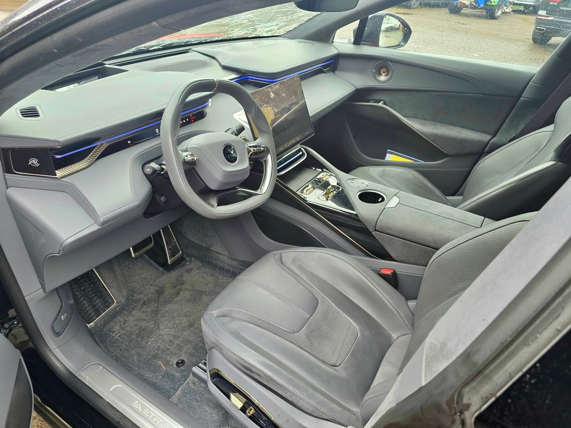 LOTUS Eletre 112kWh S-image-9