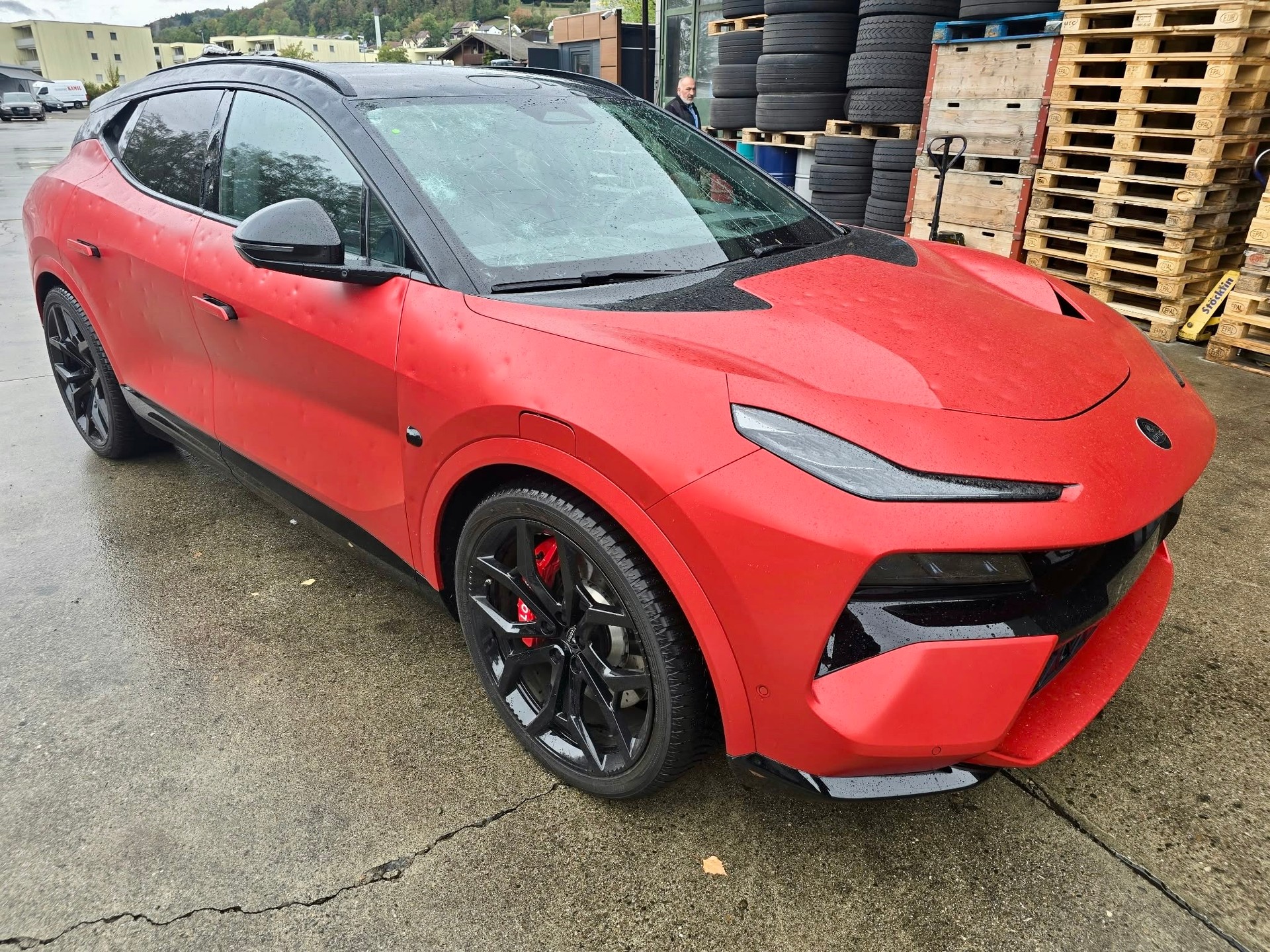 LOTUS Eletre 112kWh S-image-1