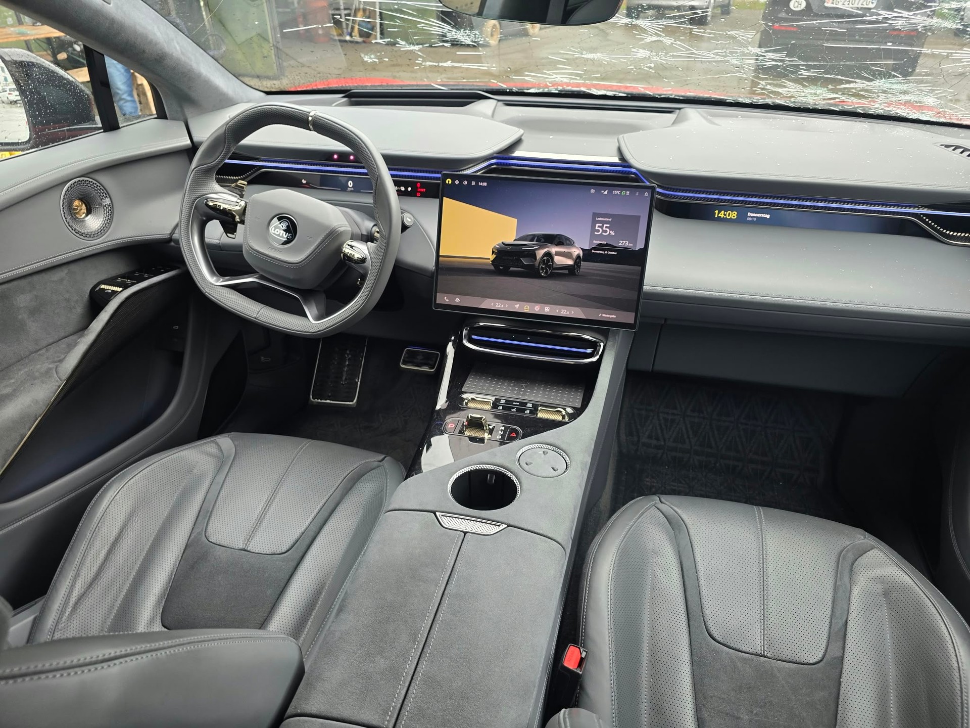 LOTUS Eletre 112kWh S-image-10