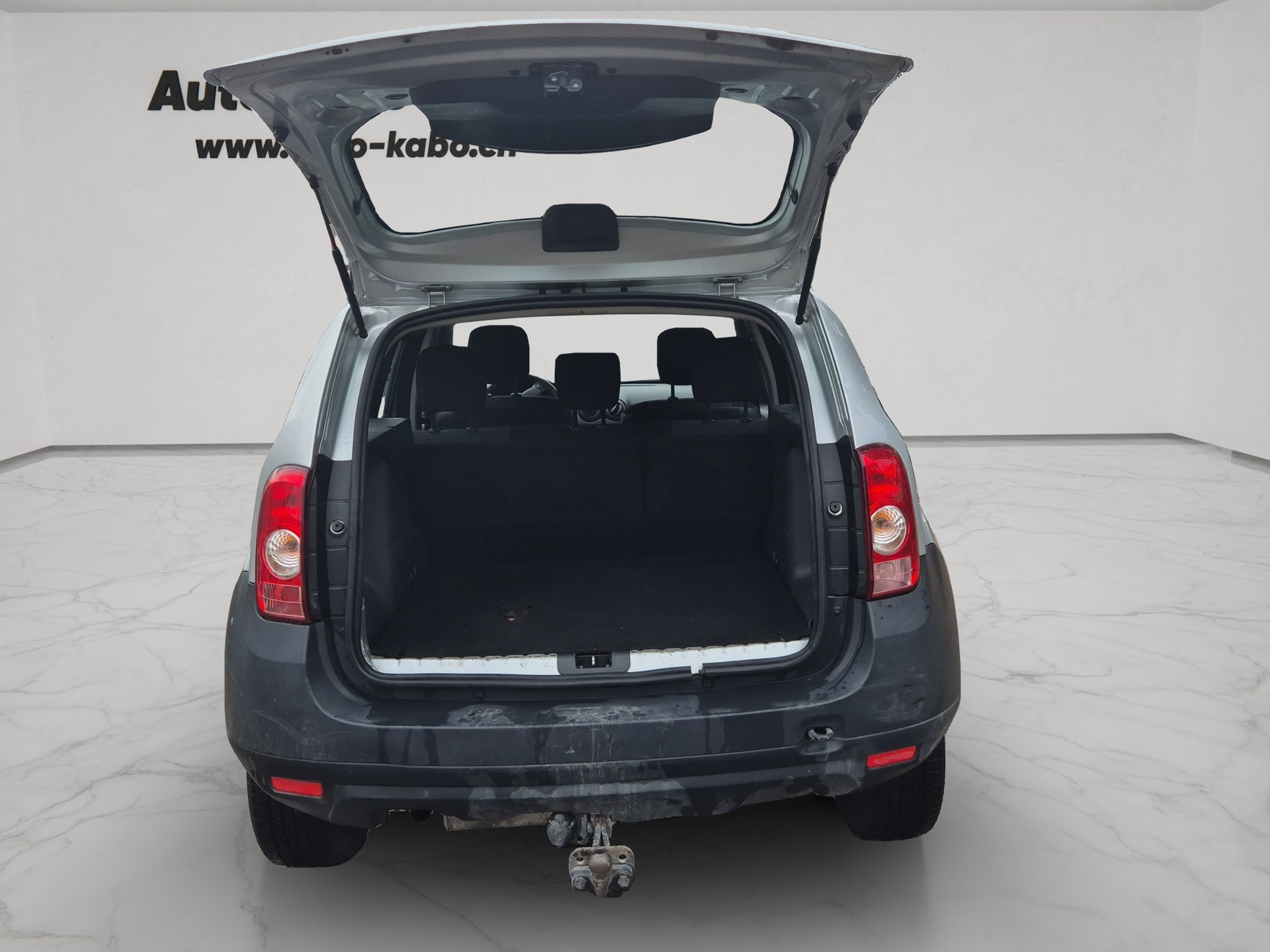 DACIA Duster 1.6 Lauréate 4x4-image-12