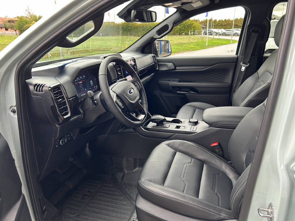 FORD Ranger 2.3 EcoBoost 4x4 Limited Edition Chill Grey PHEV-image-6