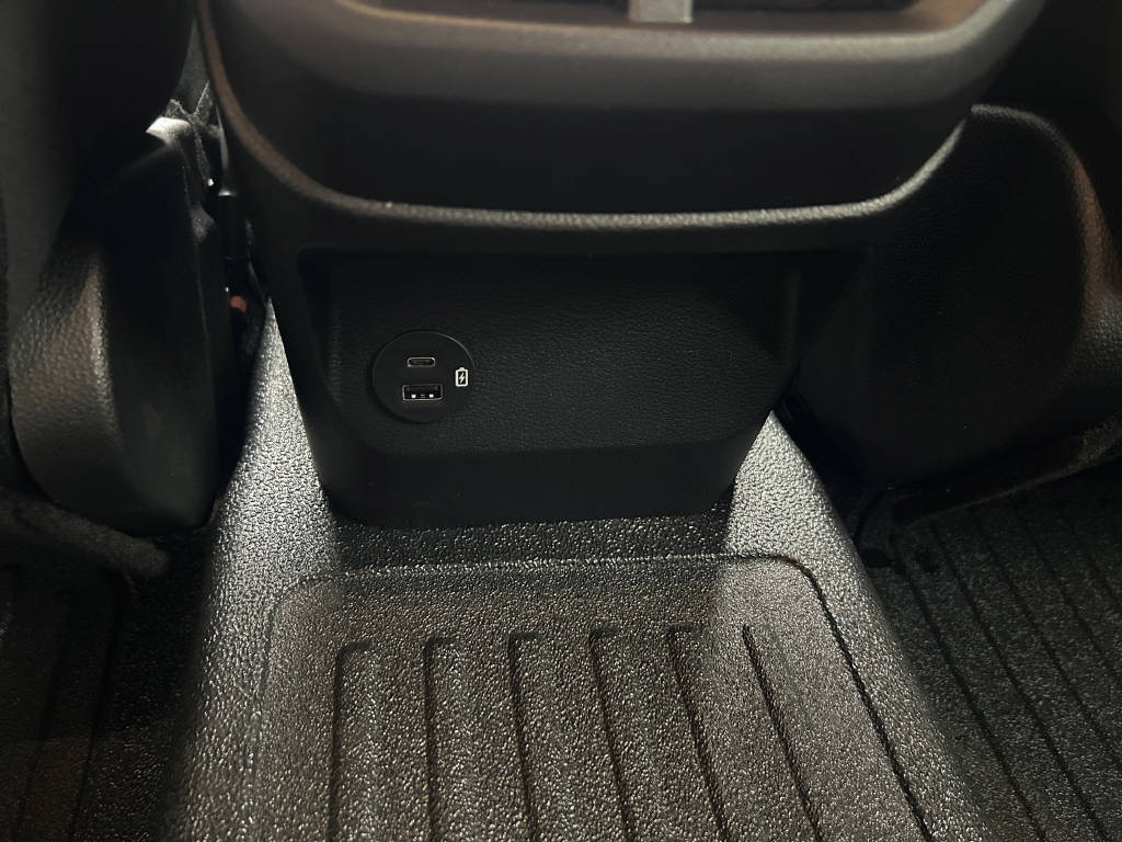 FORD Ranger 2.3 EcoBoost 4x4 Limited Edition Chill Grey PHEV-image-17