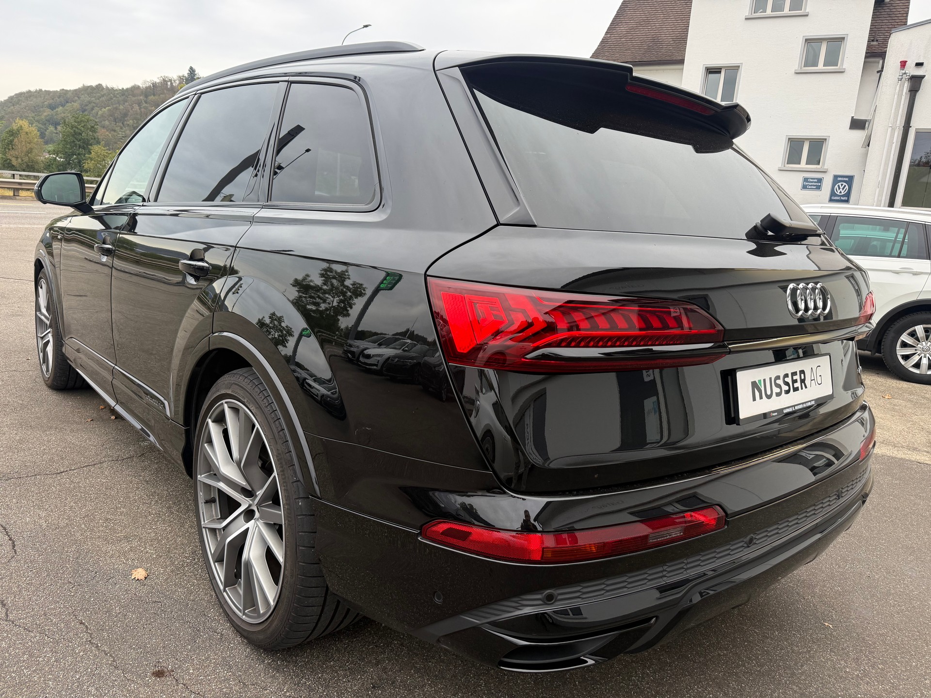 AUDI Q7 50 TDI quattro S Line tiptronic-image-6
