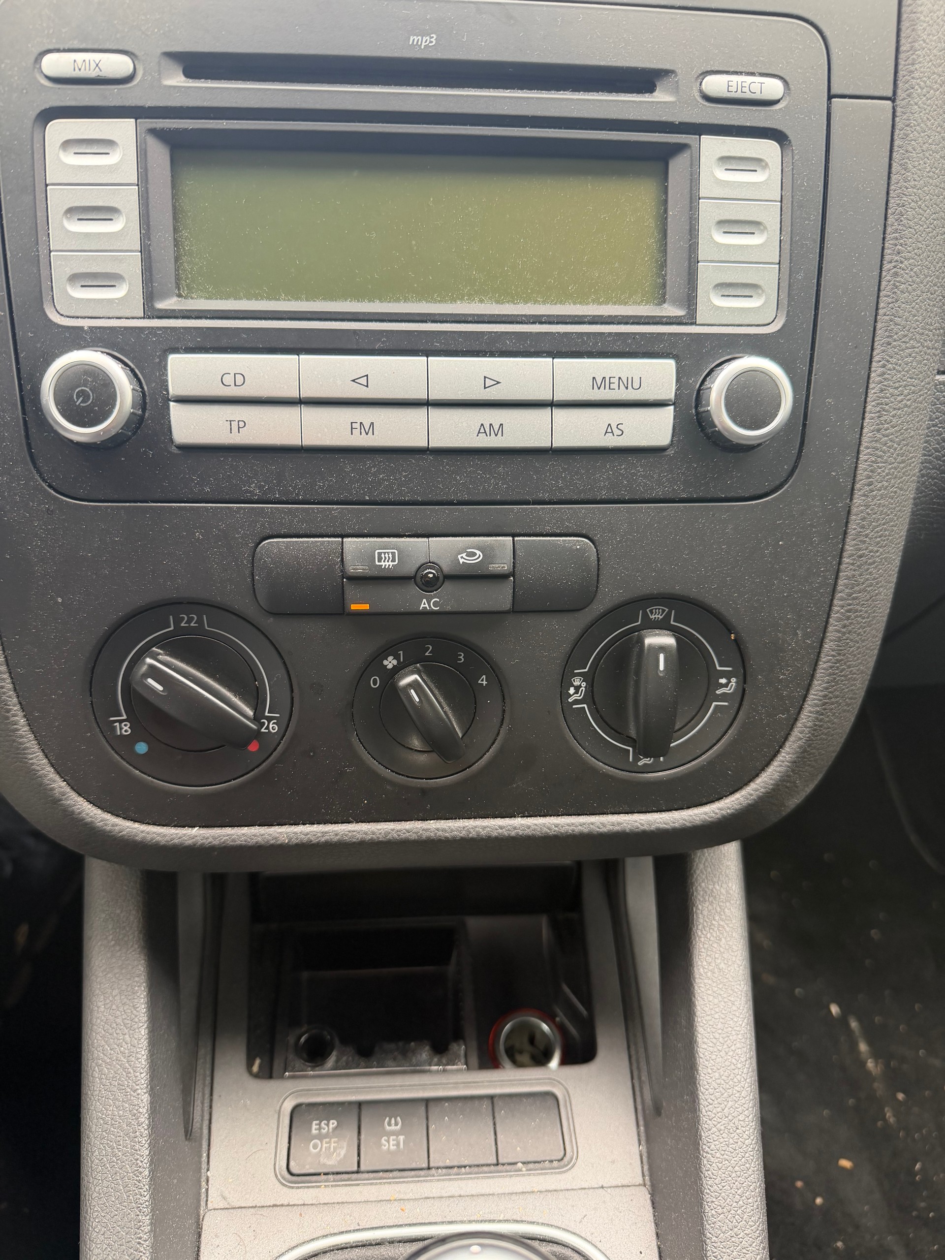 VW Golf 1.9TDI Sportline 4Motion-image-10