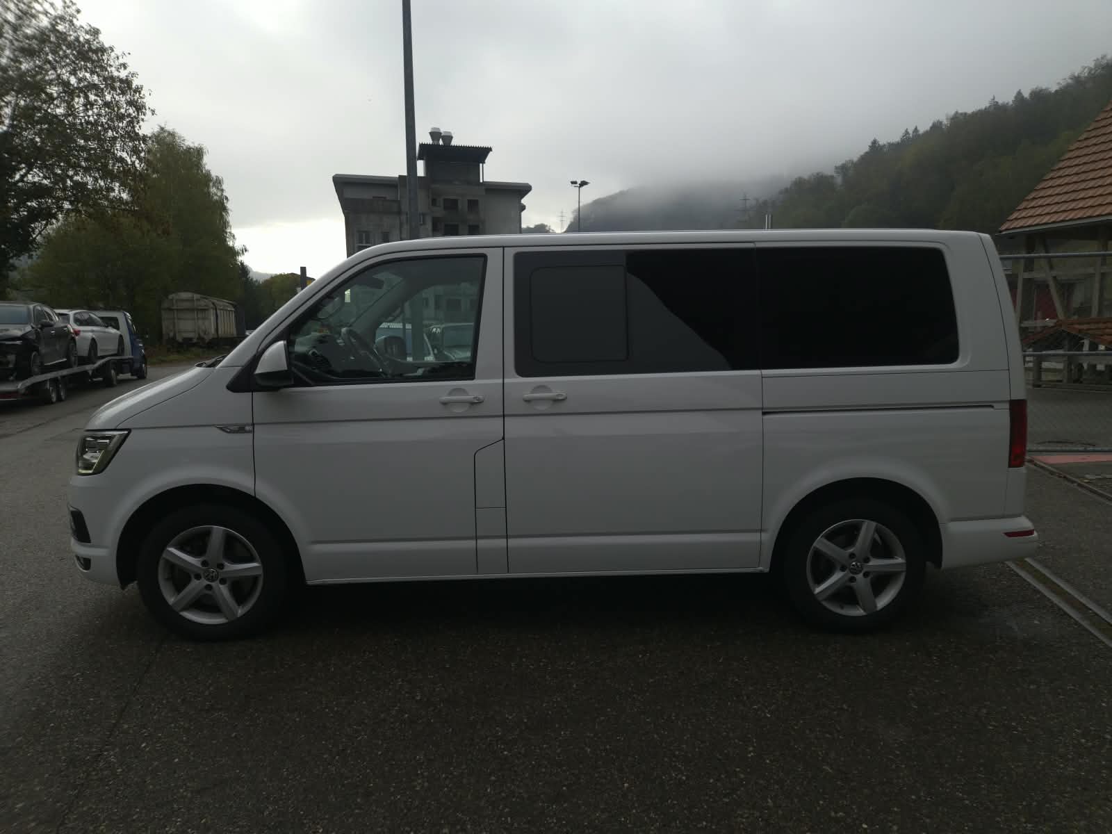 VW T6 Multivan 2.0 TDI Comfortline 4Motion DSG-image-5