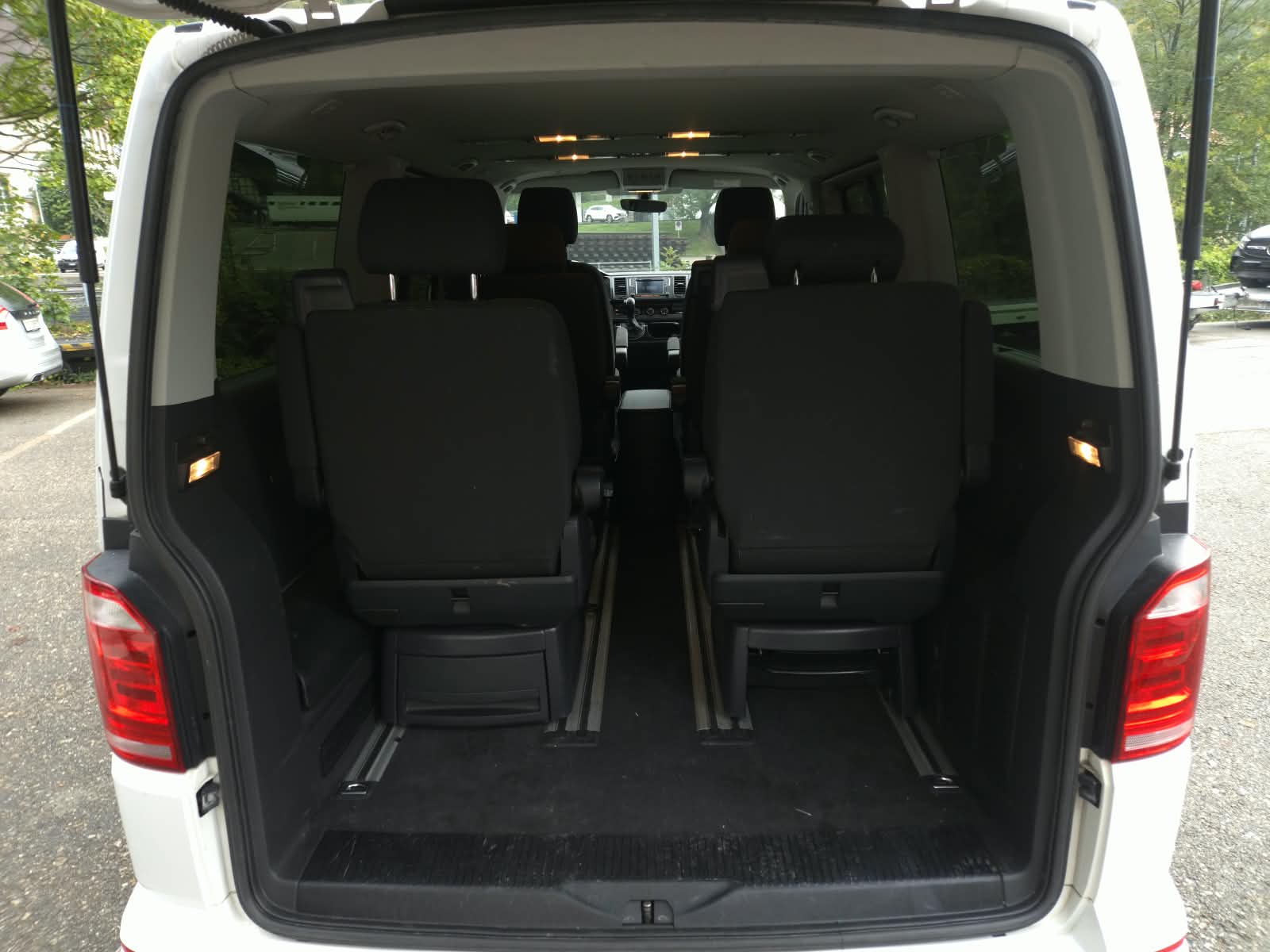 VW T6 Multivan 2.0 TDI Comfortline 4Motion DSG-image-7