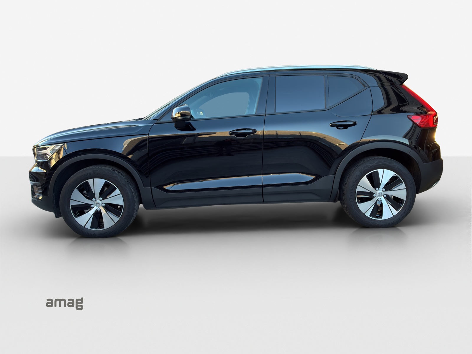 VOLVO XC40 B4 Benzin Mild Hybrid AWD Core DCT-image-1