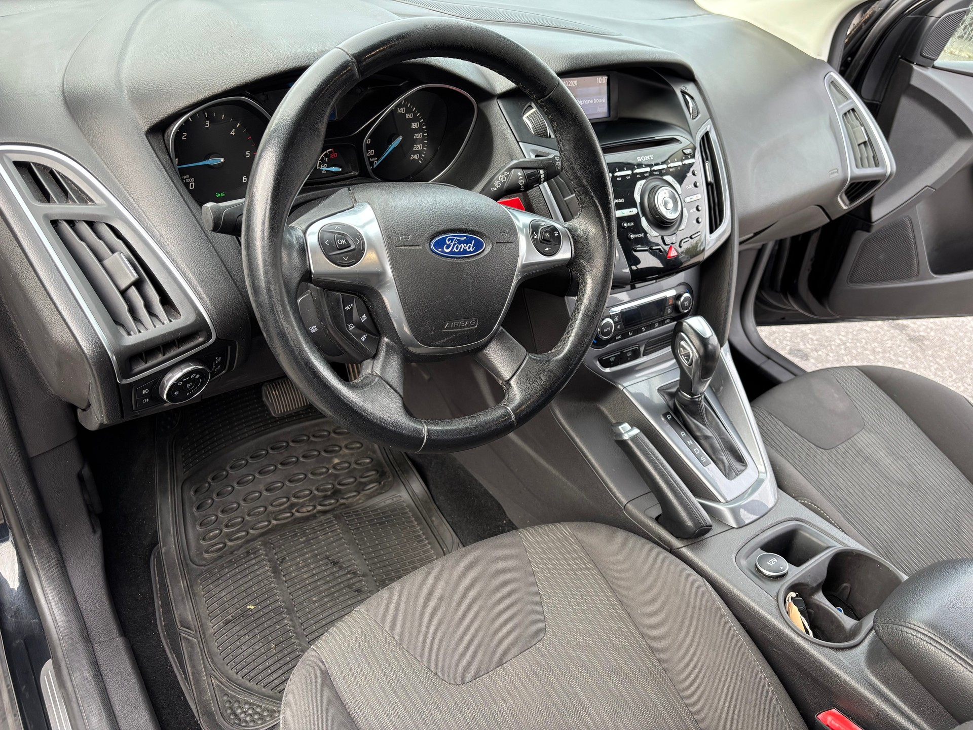 FORD Focus 2.0 TDCi Titanium PowerShift-image-9