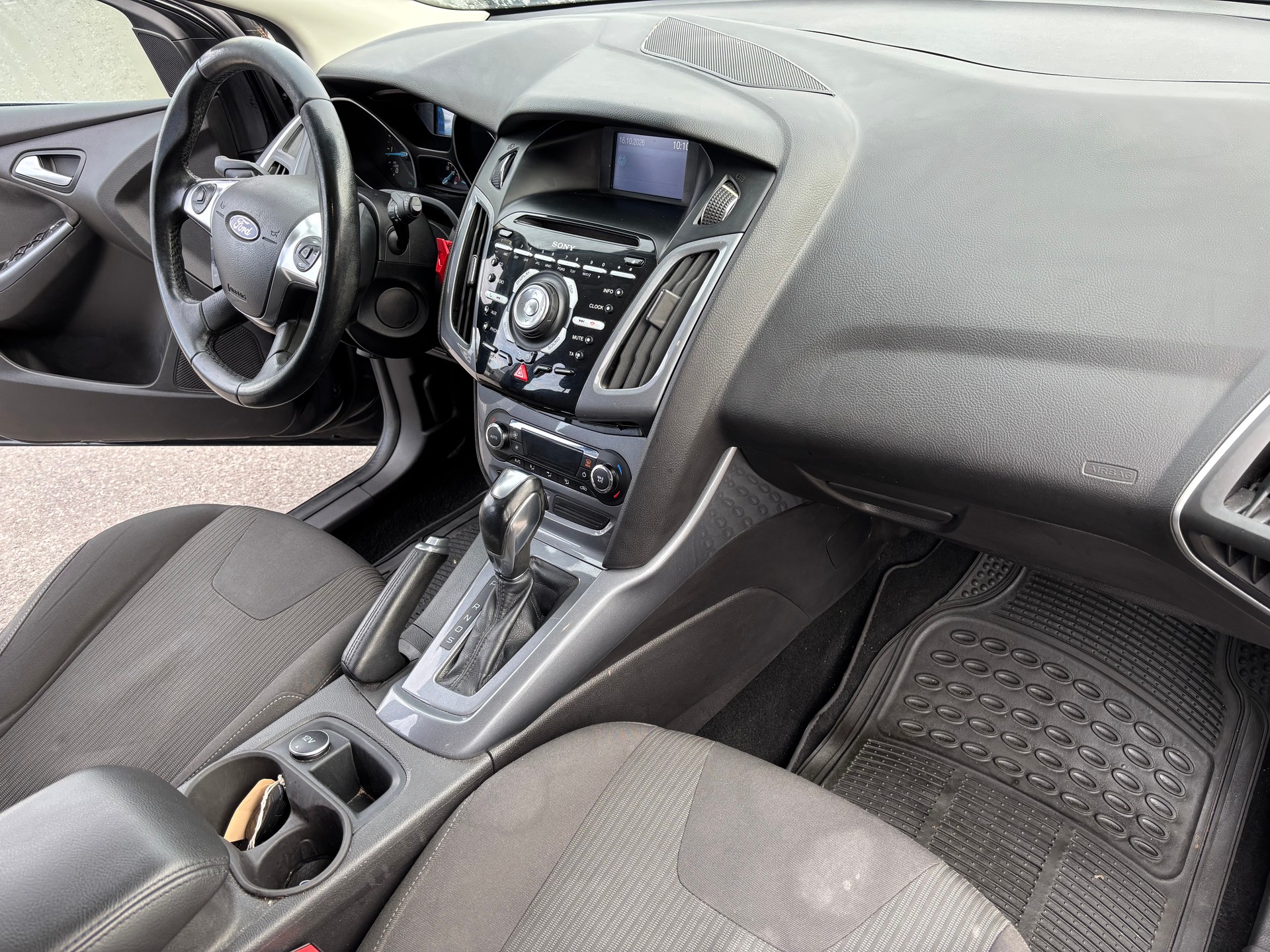FORD Focus 2.0 TDCi Titanium PowerShift-image-11