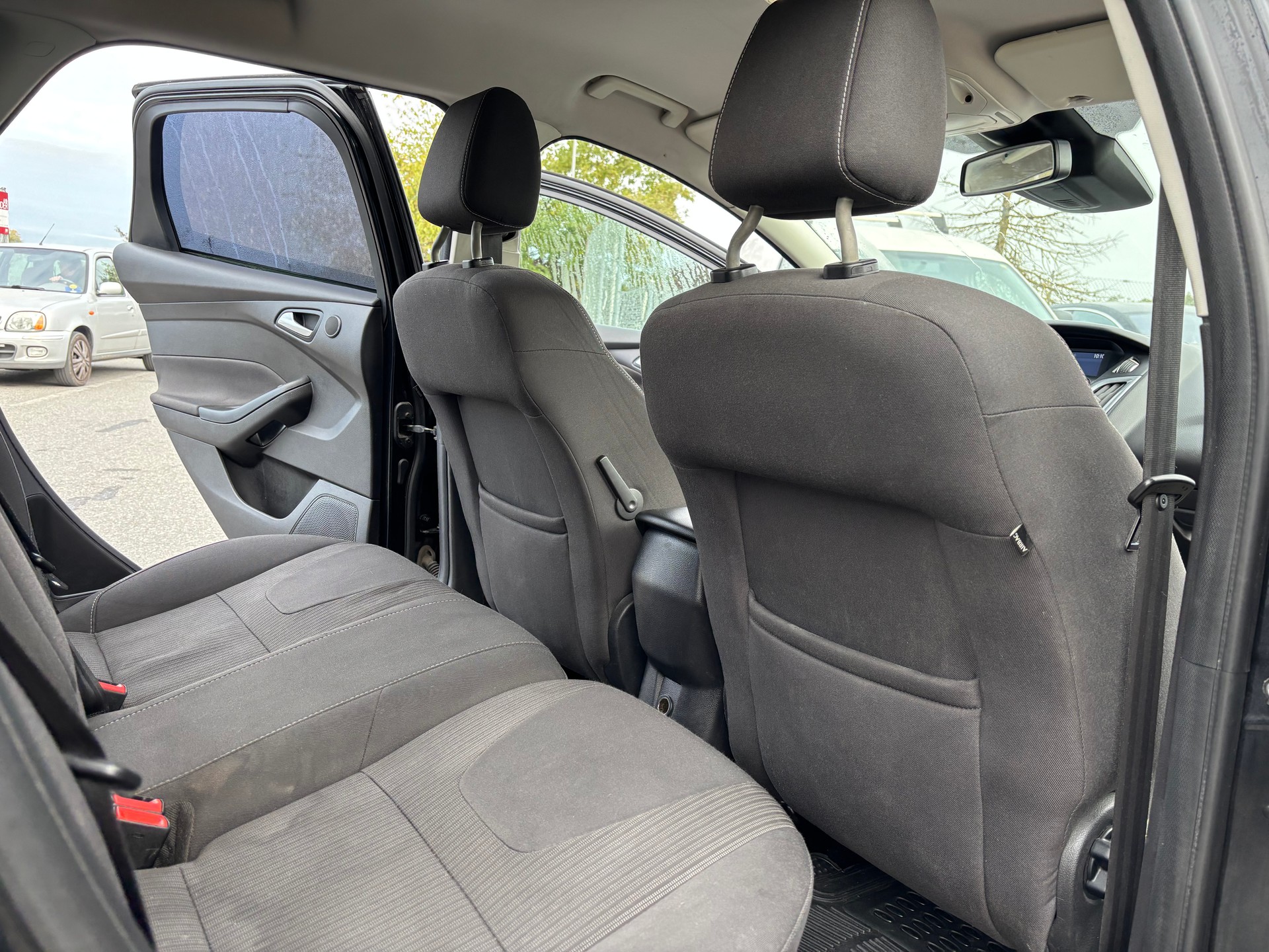 FORD Focus 2.0 TDCi Titanium PowerShift-image-13