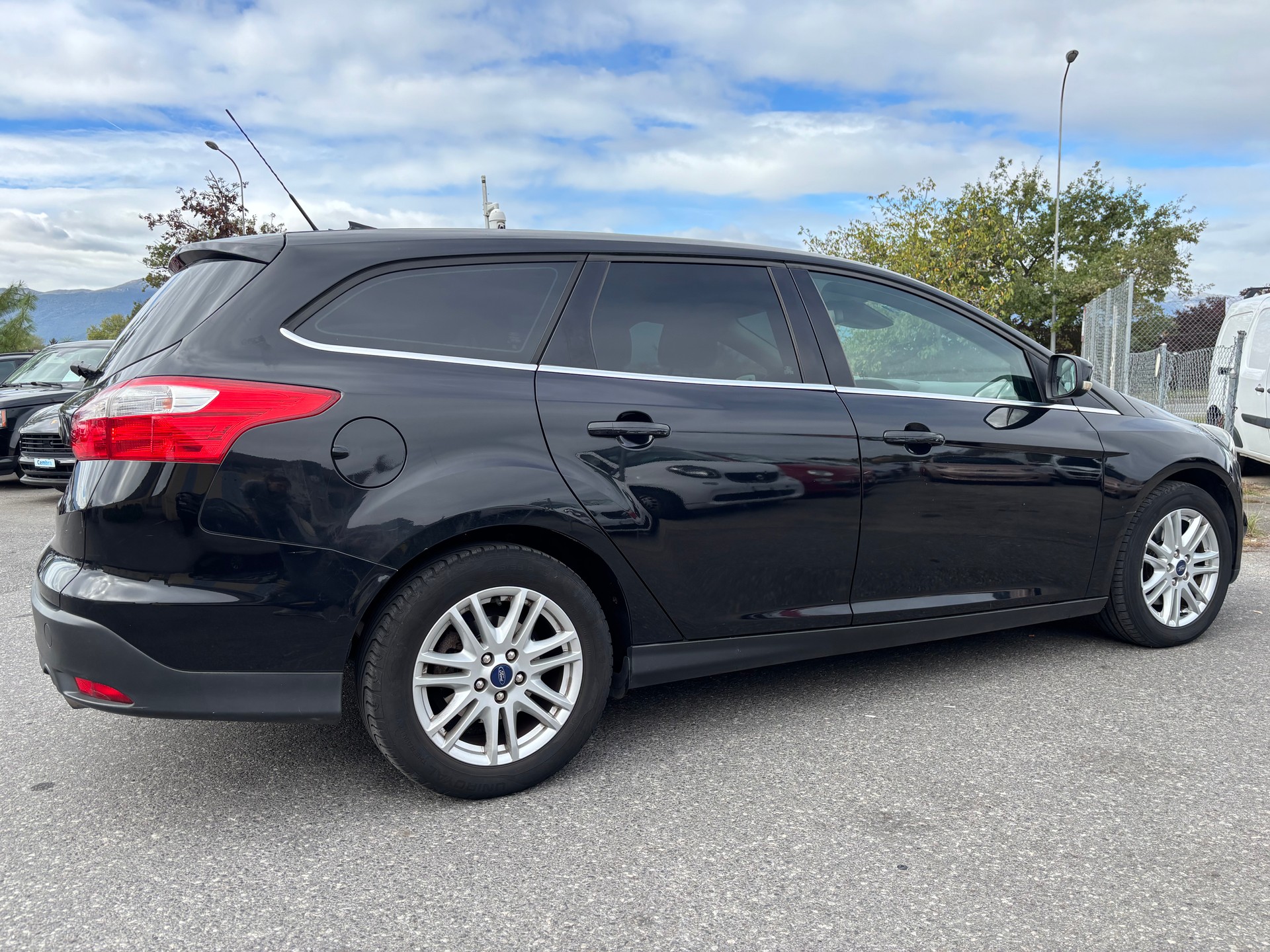 FORD Focus 2.0 TDCi Titanium PowerShift-image-3