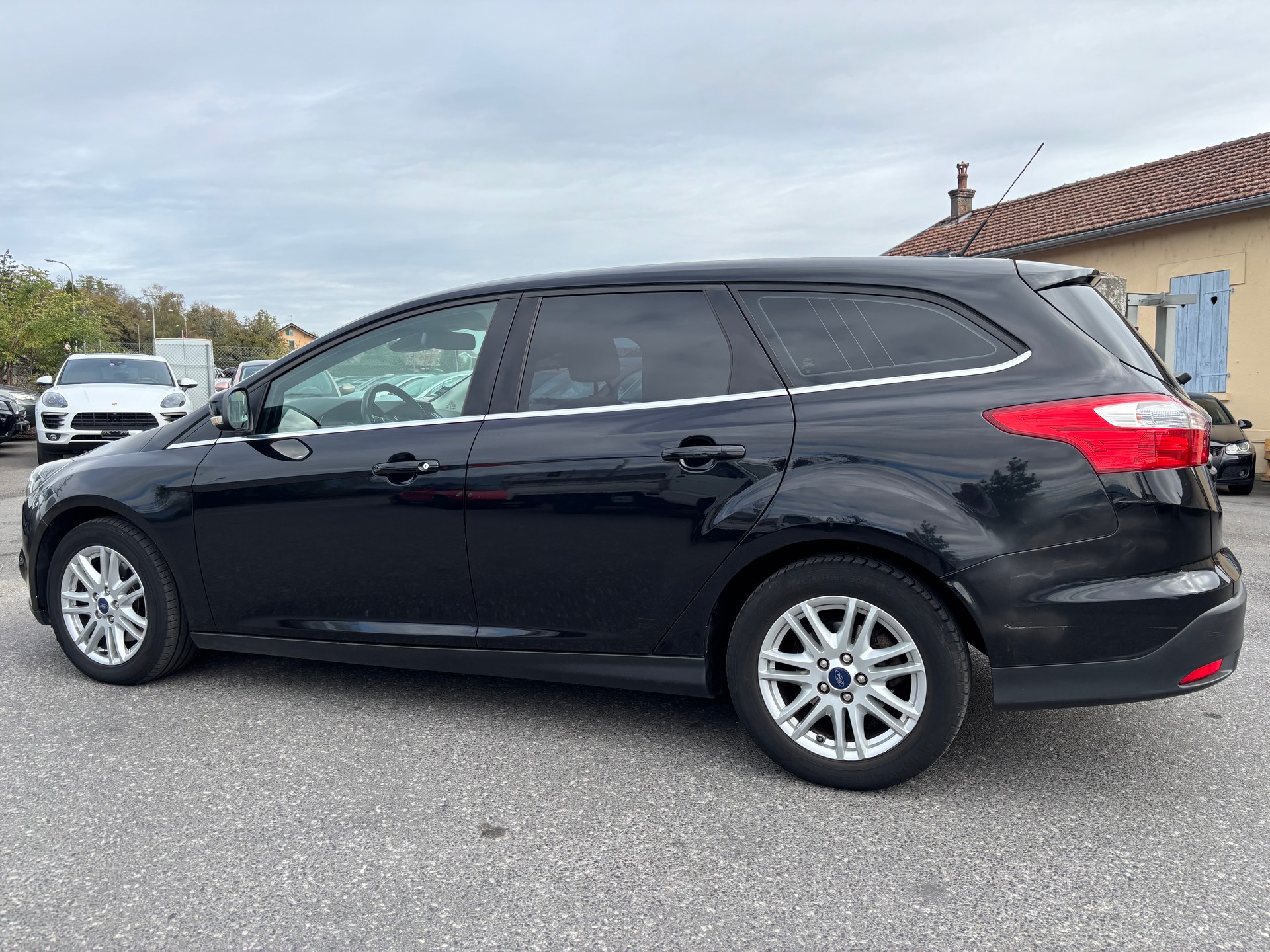 FORD Focus 2.0 TDCi Titanium PowerShift-image-5