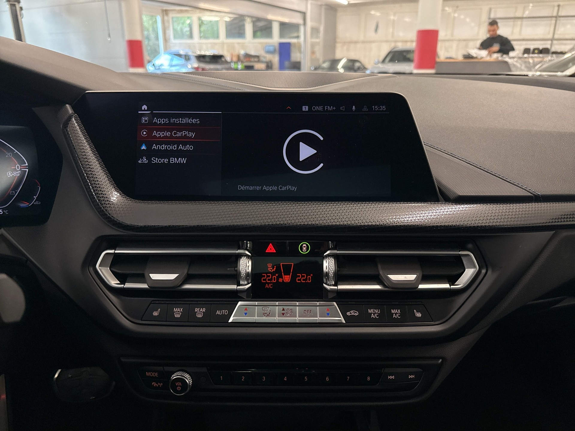 BMW 120i M Sport Steptronic-image-10