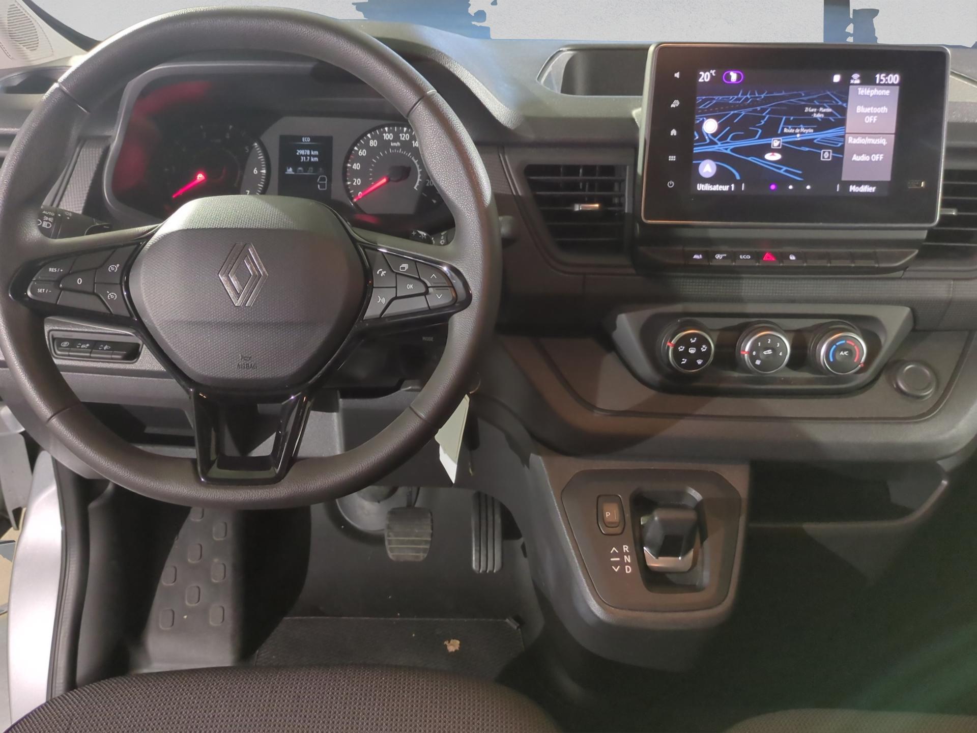 RENAULT Trafic Blue dCi 150 Grand Passenger Evolution EAG-image-12