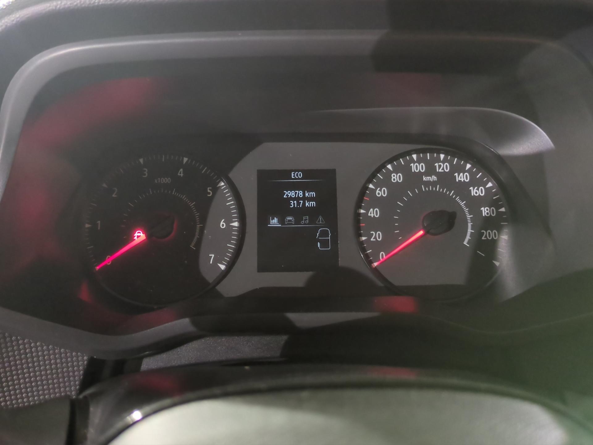 RENAULT Trafic Blue dCi 150 Grand Passenger Evolution EAG-image-10