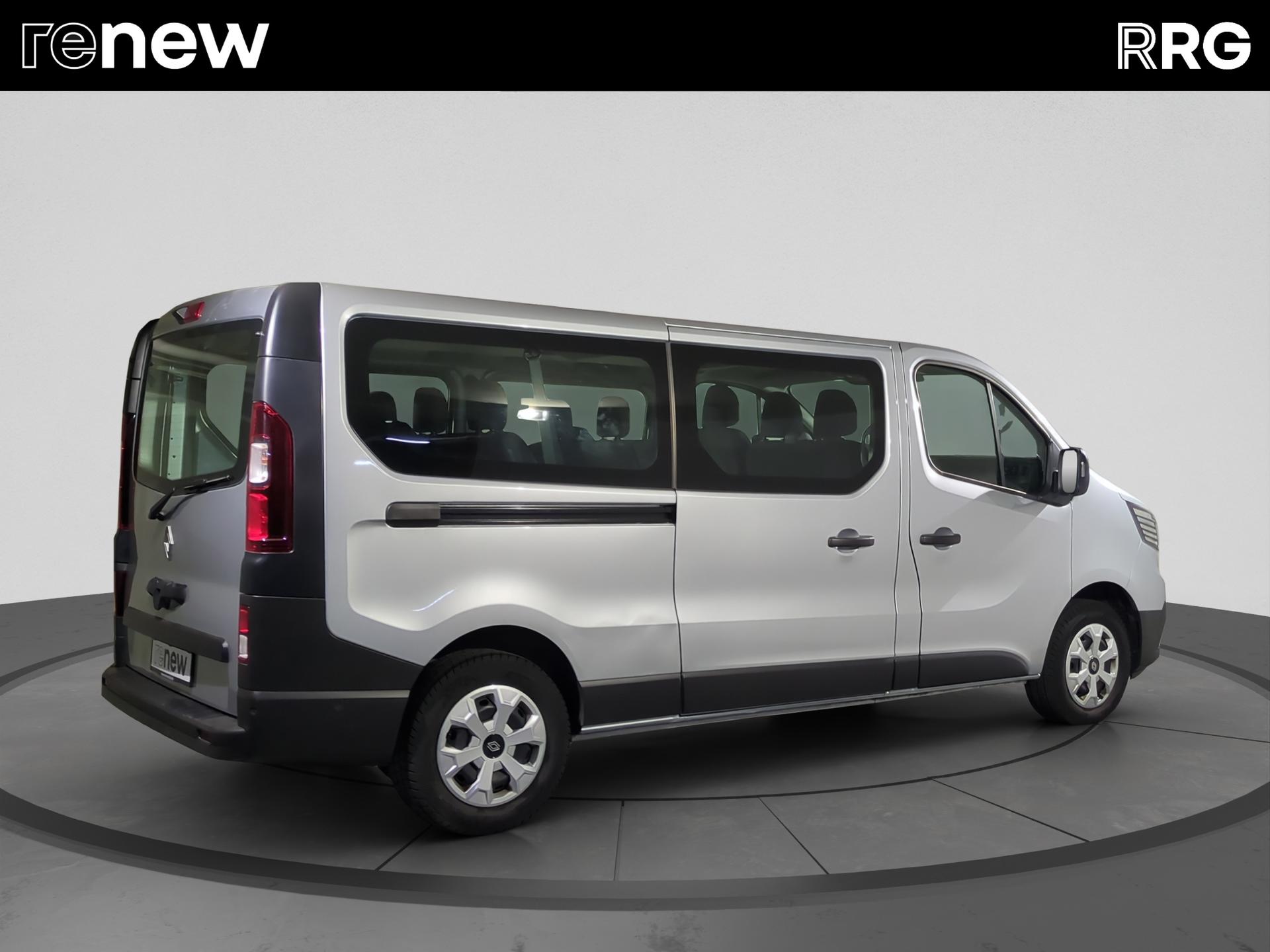 RENAULT Trafic Blue dCi 150 Grand Passenger Evolution EAG-showroom-element-2