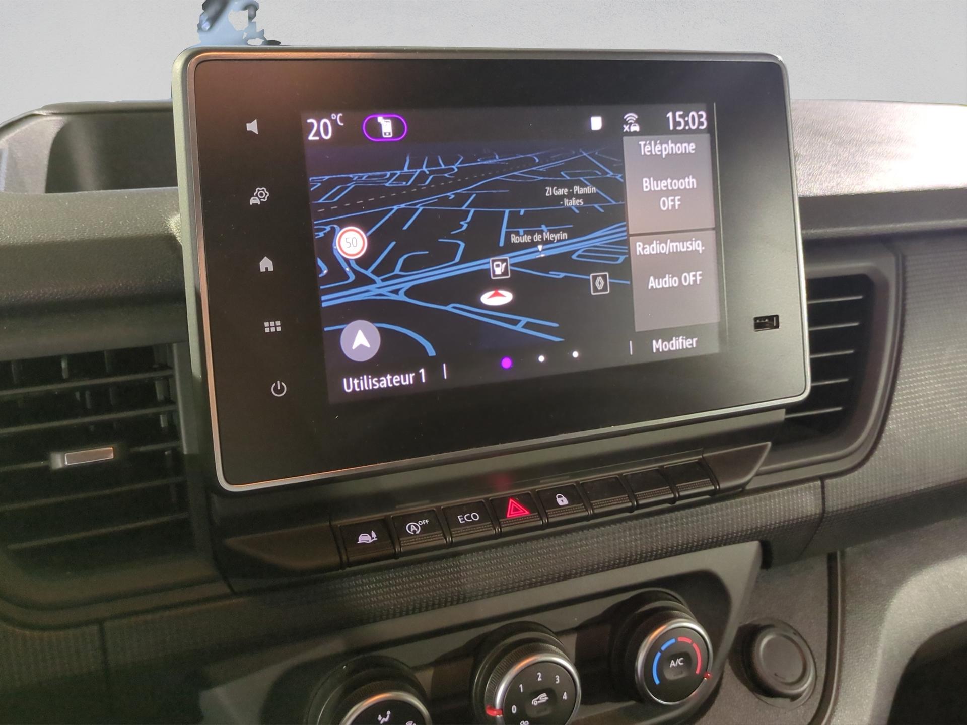 RENAULT Trafic Blue dCi 150 Grand Passenger Evolution EAG-image-17