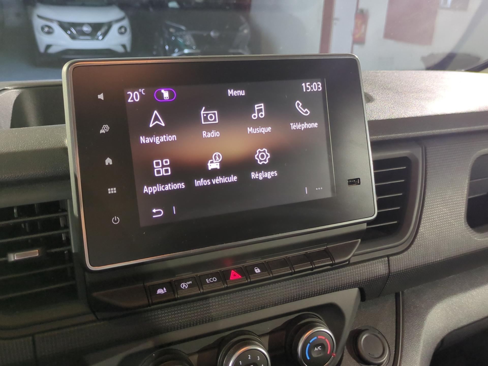 RENAULT Trafic Blue dCi 150 Grand Passenger Evolution EAG-image-18