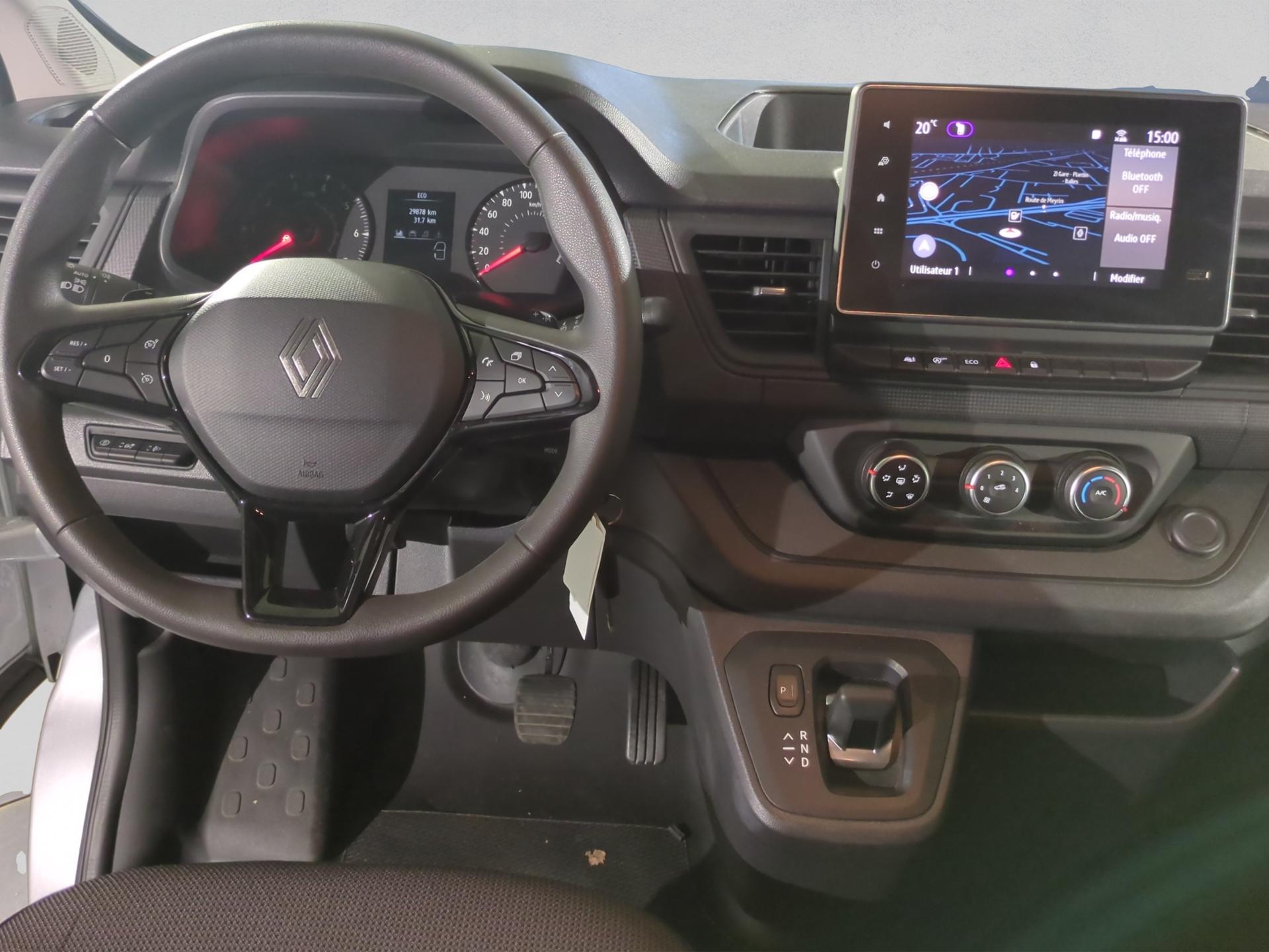 RENAULT Trafic Blue dCi 150 Grand Passenger Evolution EAG-image-13