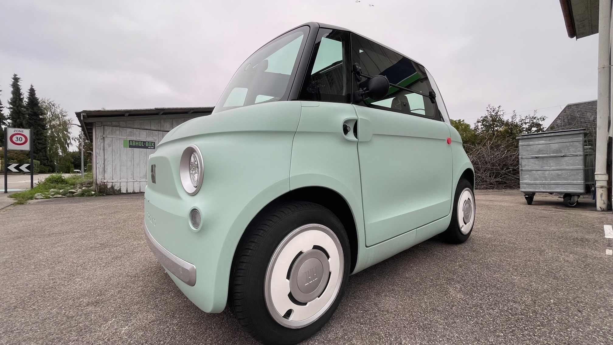 Car photo