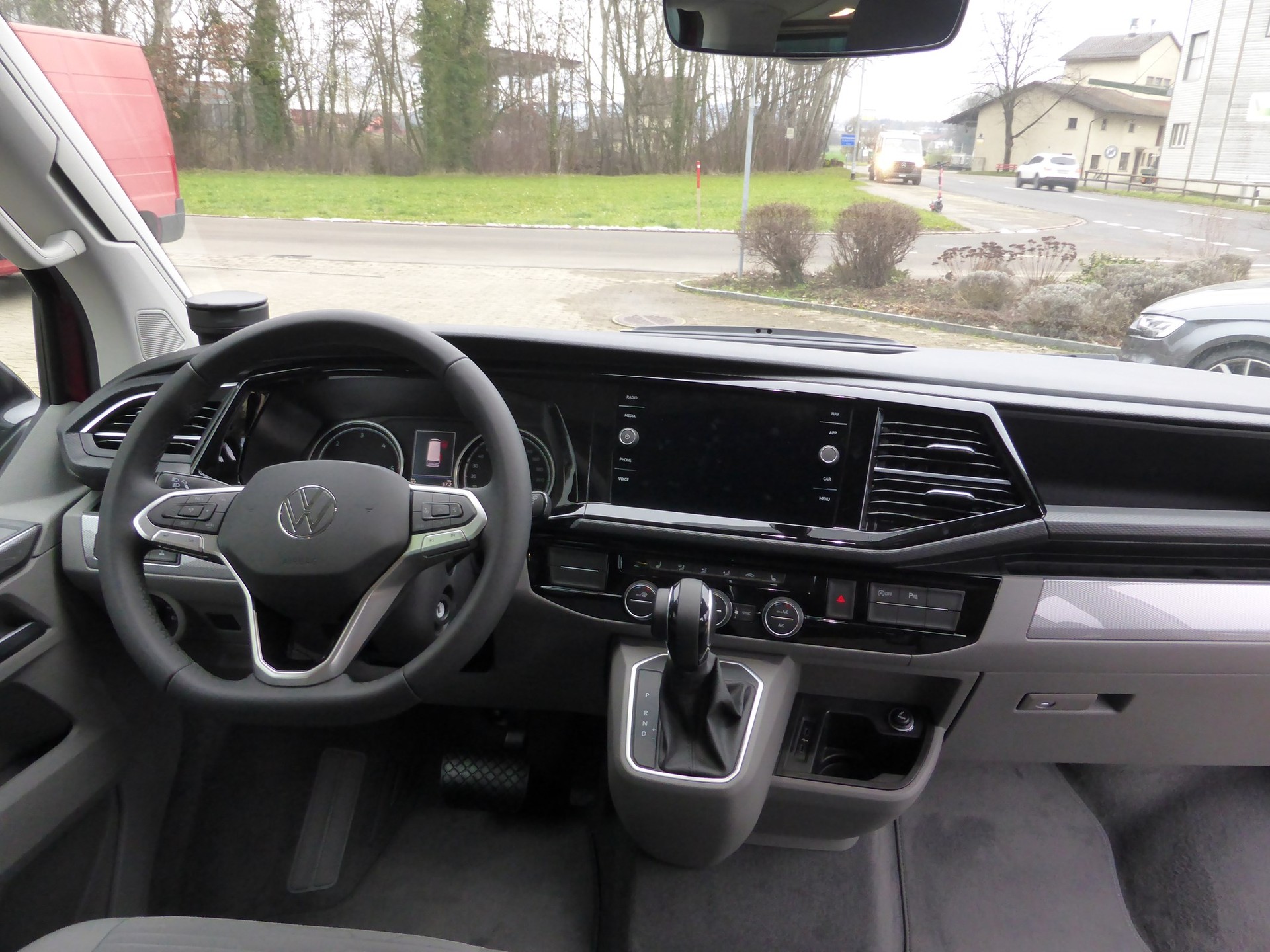 VW T6.1 California 2.0 TDI Ocean Edition 4Motion-image-10