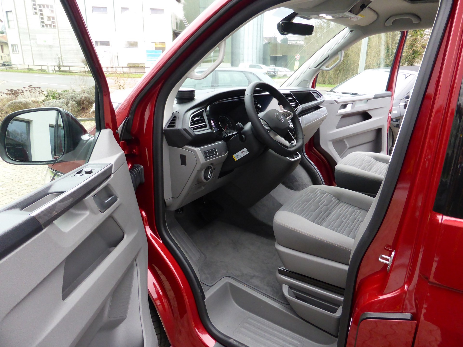 VW T6.1 California 2.0 TDI Ocean Edition 4Motion-image-7