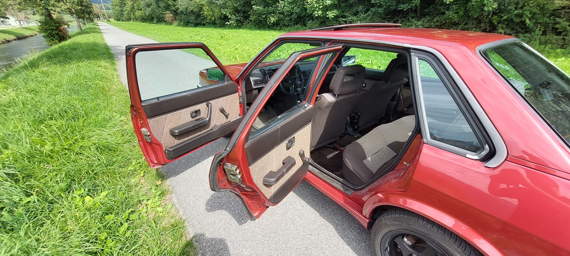 AUDI 90 2.2 quattro-image-13