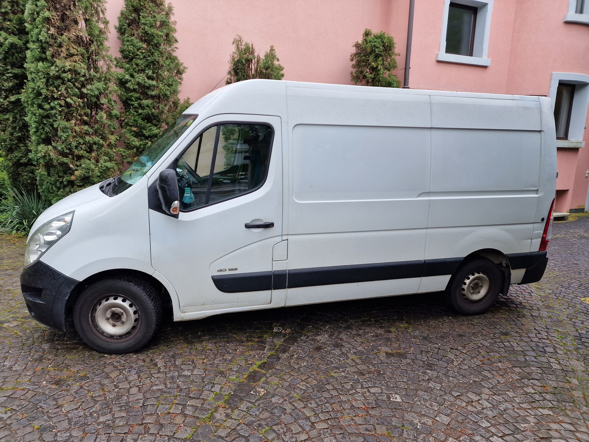 RENAULT Master T35 2.3dCi L2H3-image-4